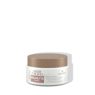 Brunette Mask